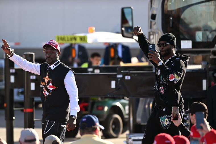 Antonio Brown and Le'Veon Bell wave to the crowd at a campaign rally for Donald <a href=